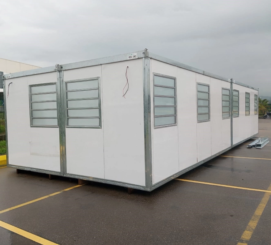 Acoplagem de containers modulares